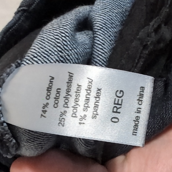 Maurices Dark Blue Denim Trousers Flare Leg Triple Button Size 0 - Picture 5 of 5